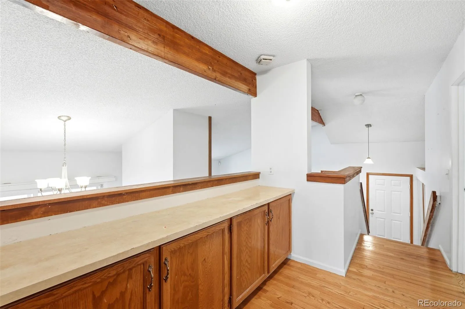 17592 E Ohio Circle Aurora CO 80017 MLS #REC3330320 05282026024032 1600 11