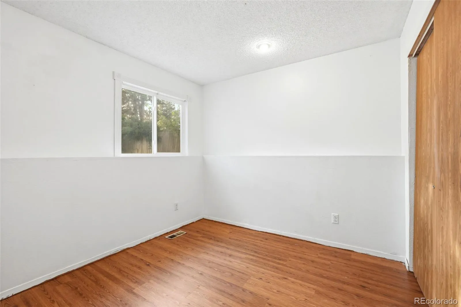 17592 E Ohio Circle Aurora CO 80017 MLS #REC3330320 05282026024032 1600 18