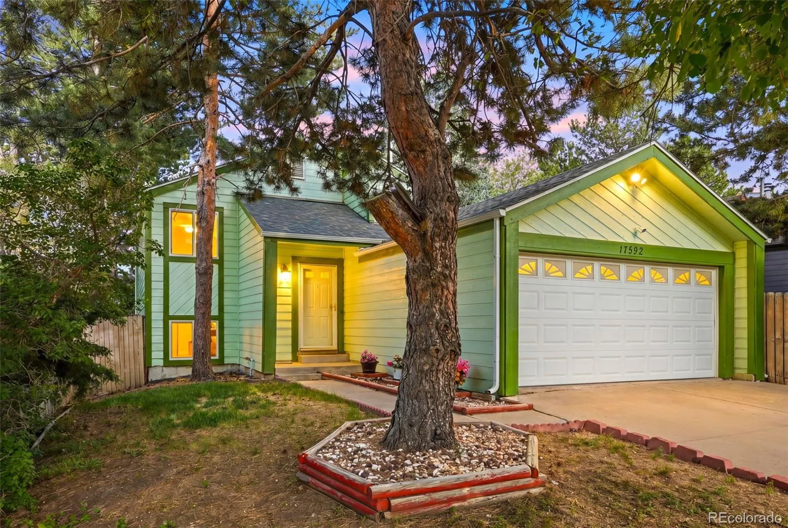 17592 E Ohio Circle Aurora CO 80017 MLS #REC3330320 05282026024032 1600 34