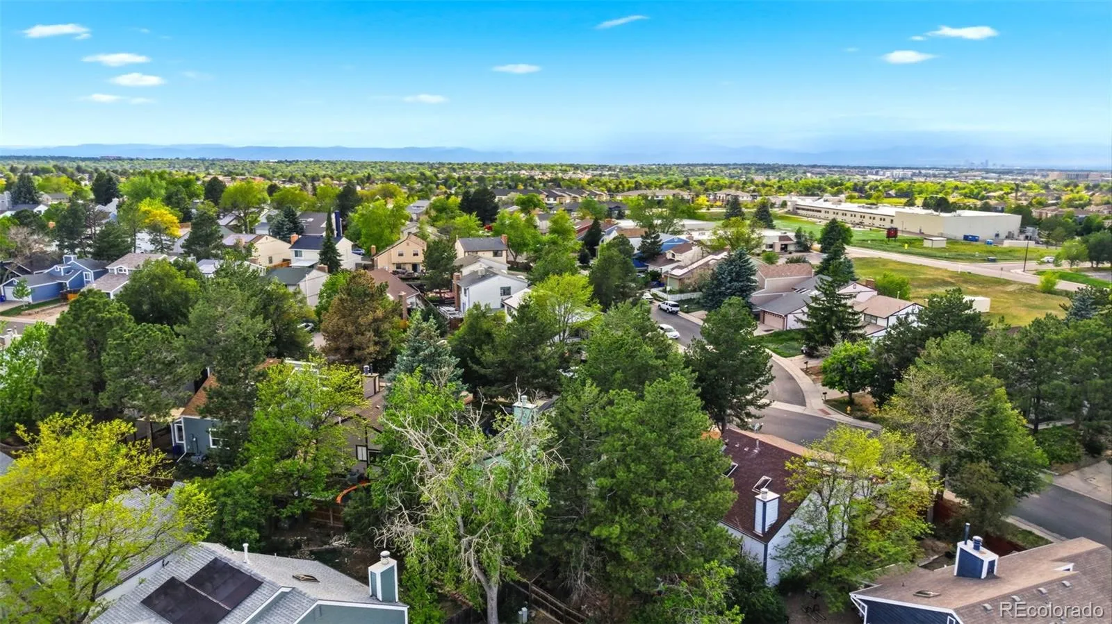 17592 E Ohio Circle Aurora CO 80017 MLS #REC3330320 05282026024032 1600 37