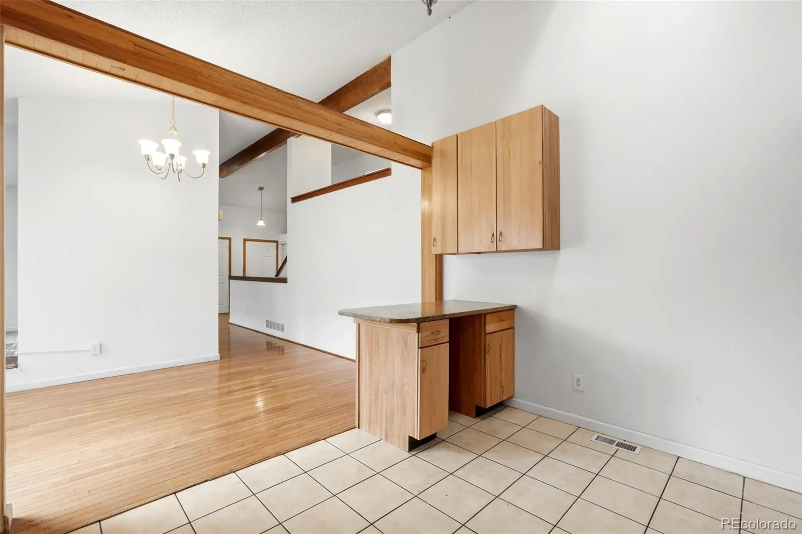 17592 E Ohio Circle Aurora CO 80017 MLS #REC3330320 05282026024032 1600 8