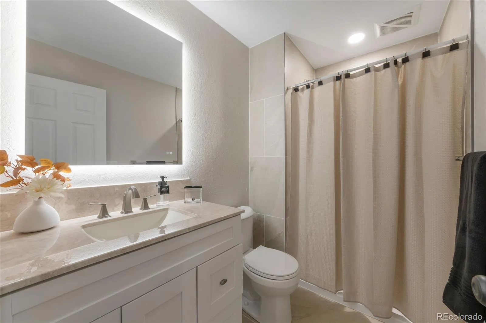 18949 W 60th Place Golden CO 80403 | MLS #REC3333859 06242026070354 1600 11