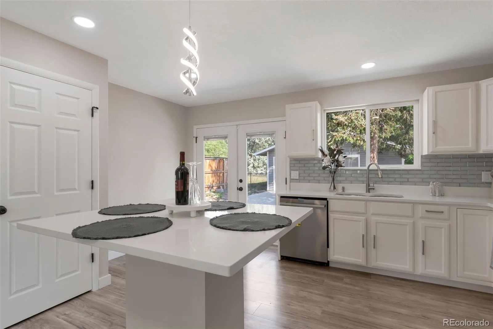 18949 W 60th Place Golden CO 80403 | MLS #REC3333859 06242026070354 1600 4