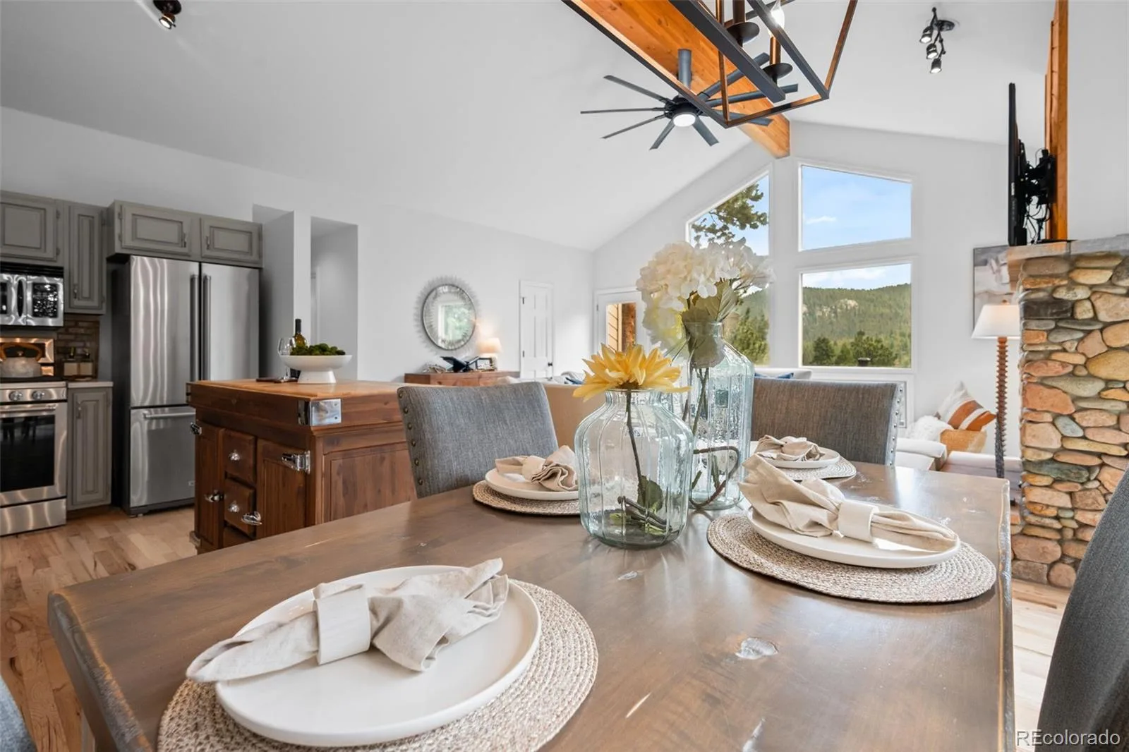 32539 Aspen Meadow Drive Evergreen CO 80439 | MLS #REC3334751 08072026151524 1600 14