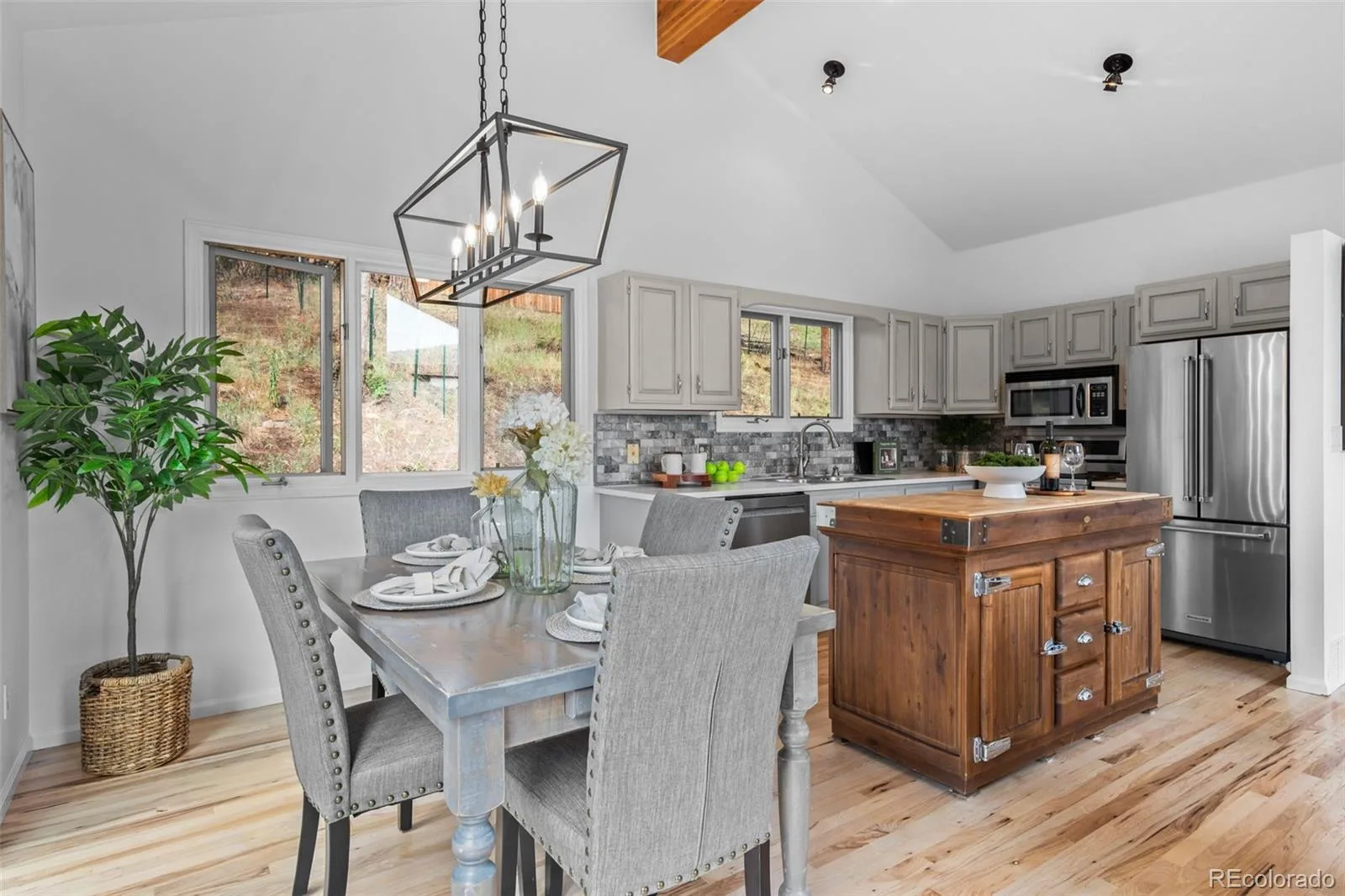 32539 Aspen Meadow Drive Evergreen CO 80439 | MLS #REC3334751 08072026151524 1600 17