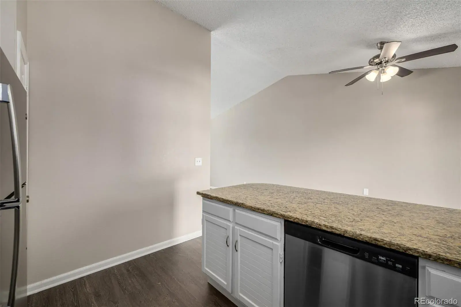 8660 Bluegrass Circle Parker CO 80134 | MLS #REC3336583 02162026210717 1600 17