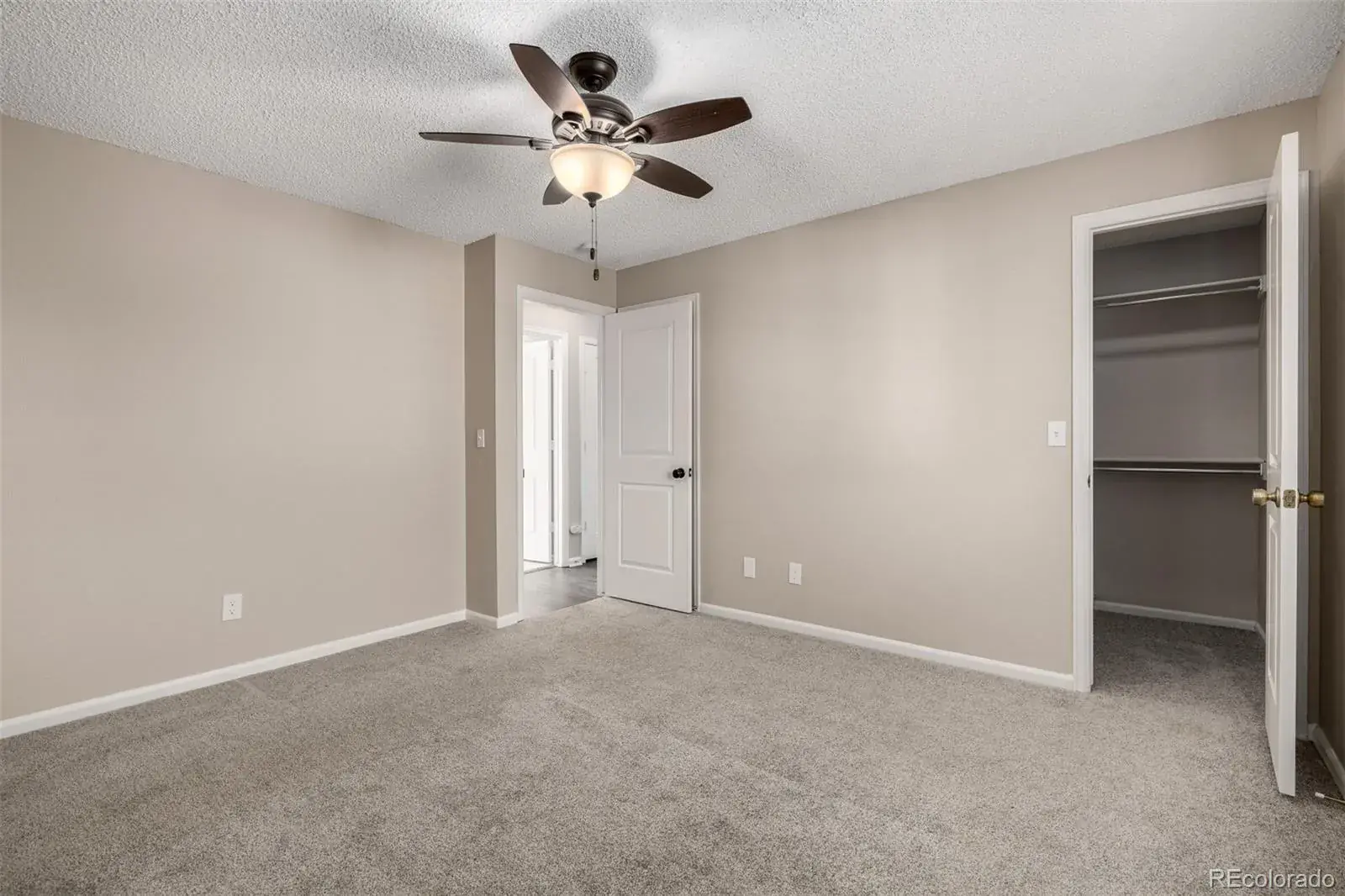 8660 Bluegrass Circle Parker CO 80134 | MLS #REC3336583 02162026210717 1600 19