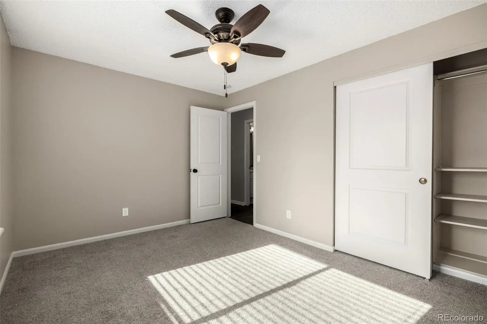 8660 Bluegrass Circle Parker CO 80134 | MLS #REC3336583 02162026210717 1600 21