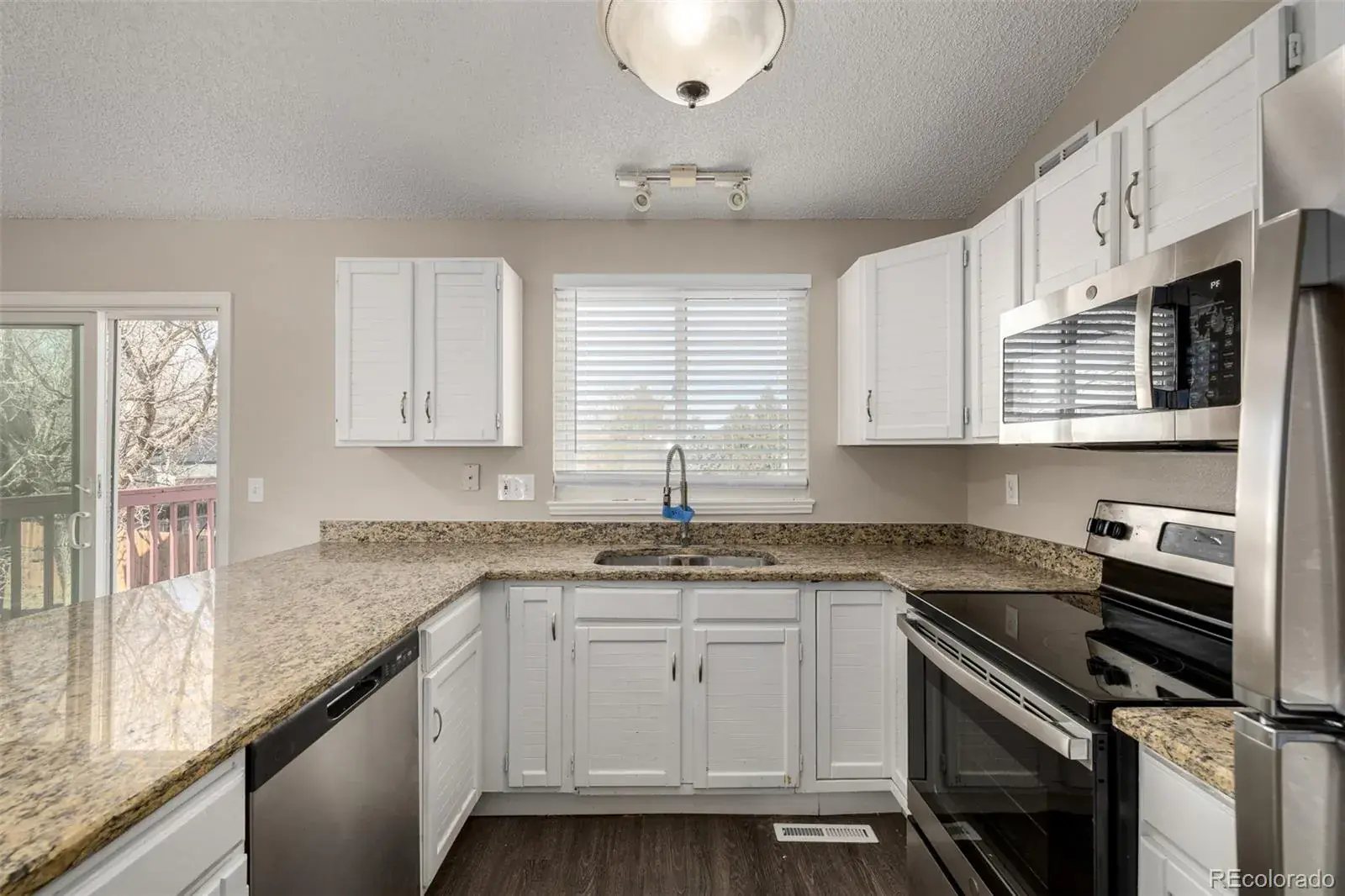 8660 Bluegrass Circle Parker CO 80134 | MLS #REC3336583 02162026210717 1600 3