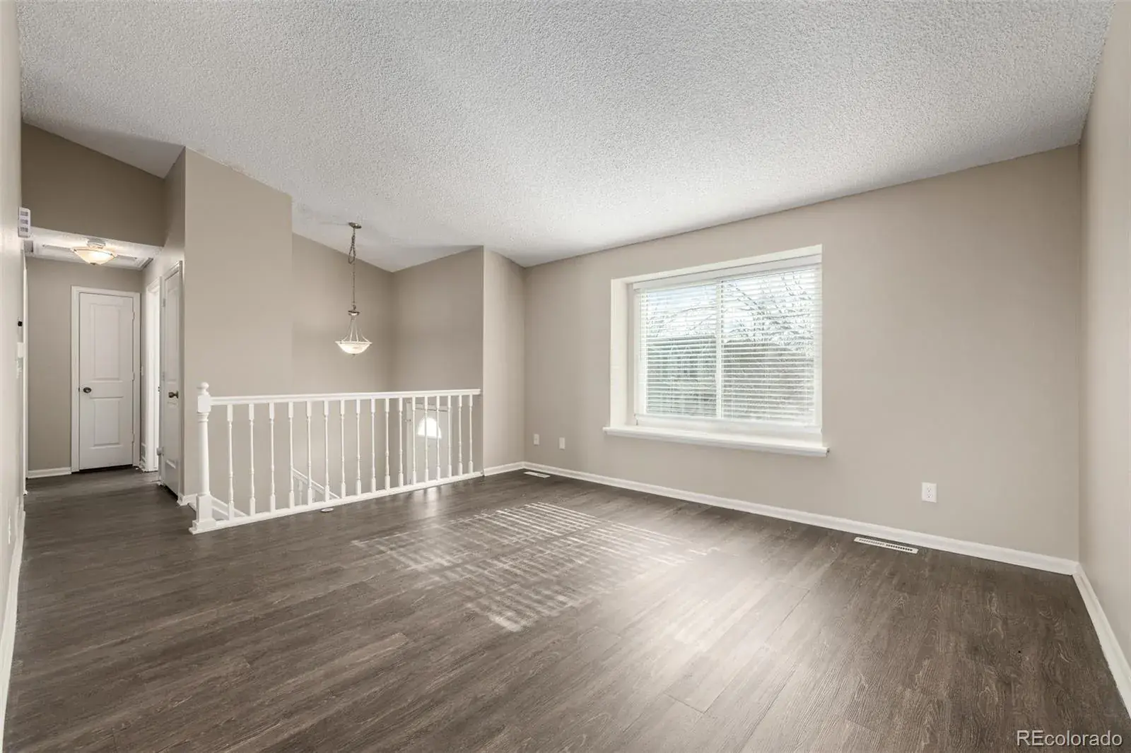8660 Bluegrass Circle Parker CO 80134 | MLS #REC3336583 02162026210717 1600 4