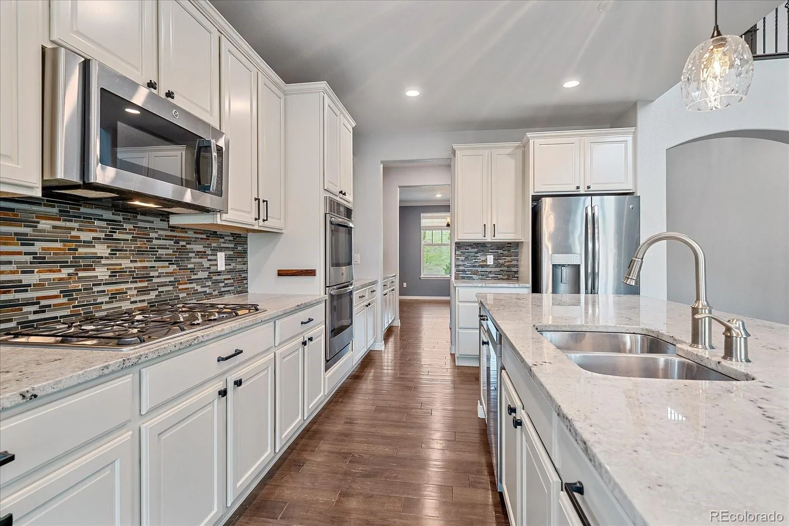 18870 W 85th Drive Arvada CO 80007 MLS #REC3336994 07032026164031 1600 11