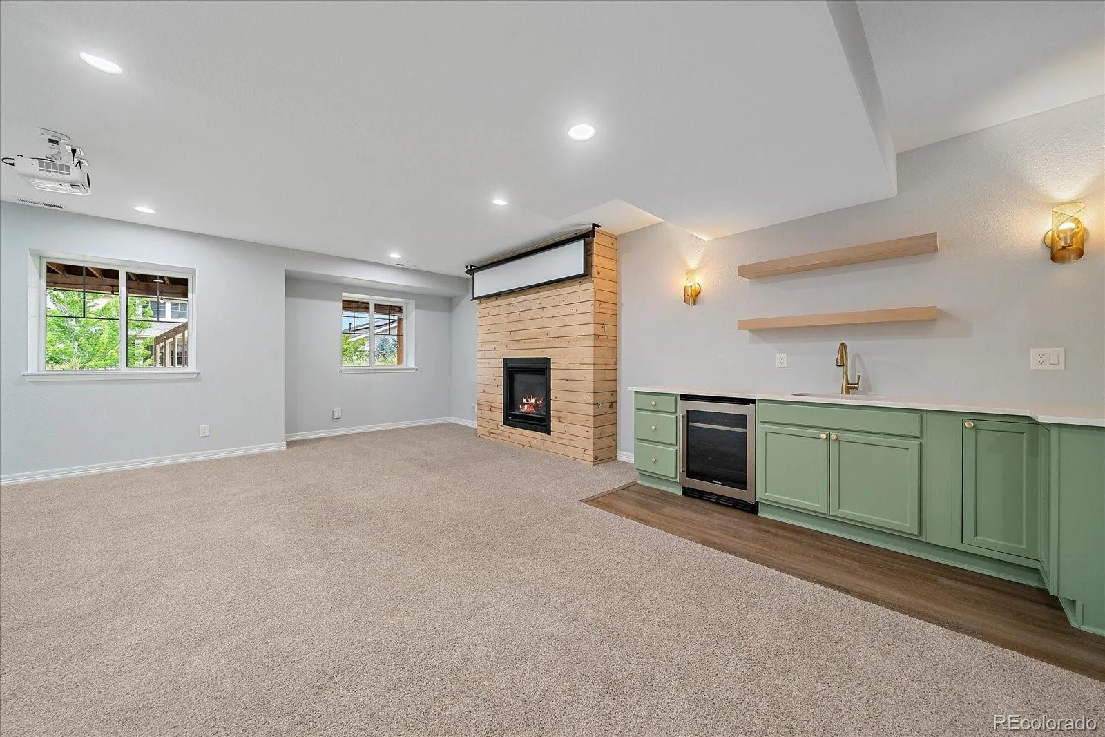 18870 W 85th Drive Arvada CO 80007 MLS #REC3336994 07032026164031 1600 32