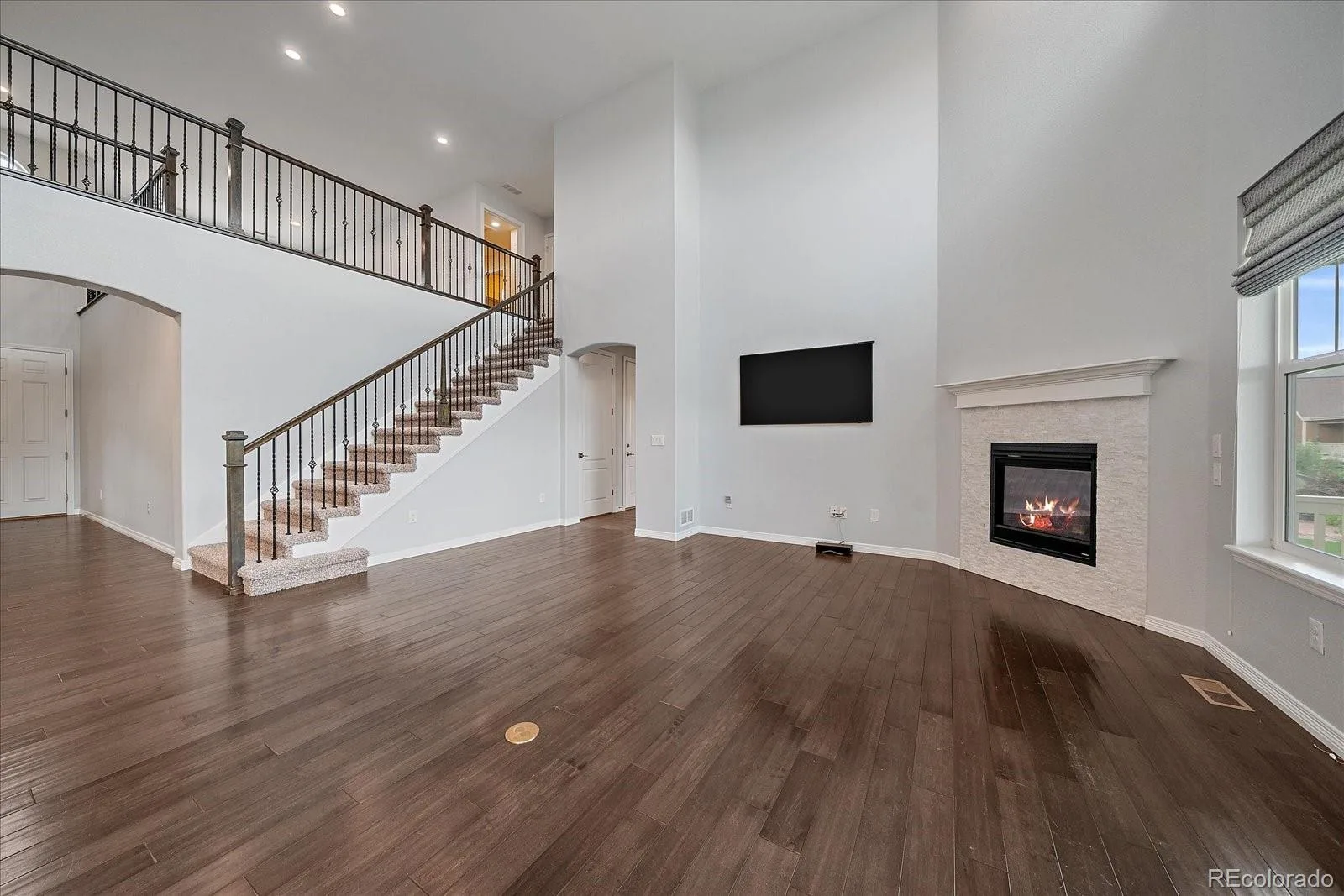 18870 W 85th Drive Arvada CO 80007 MLS #REC3336994 07032026164031 1600 5