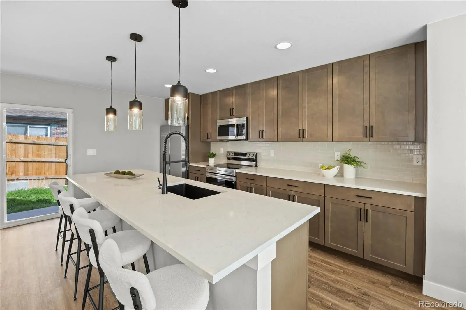 01102026002956 1600 13