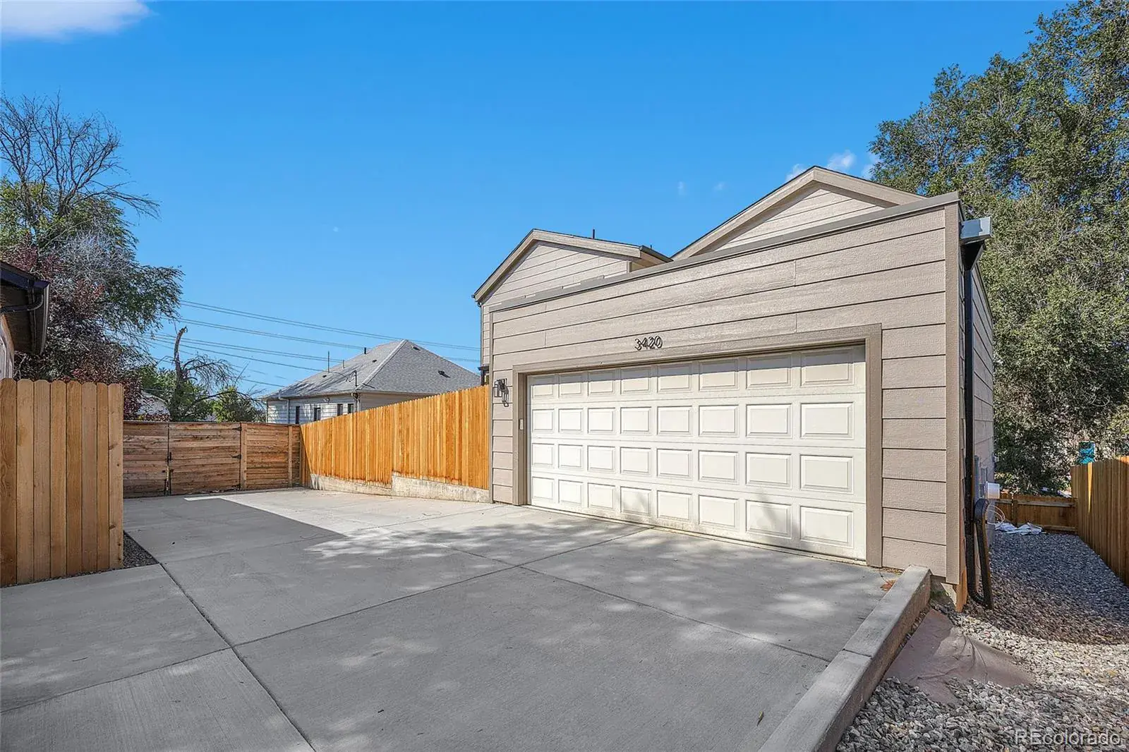 01102026002956 1600 37