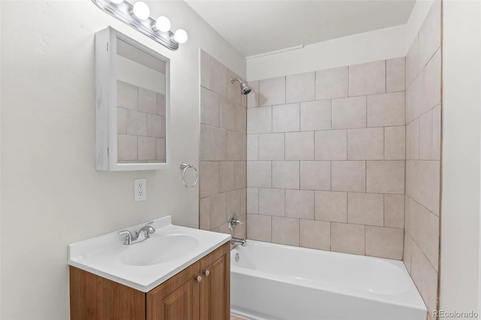 04102026152238 1600 10