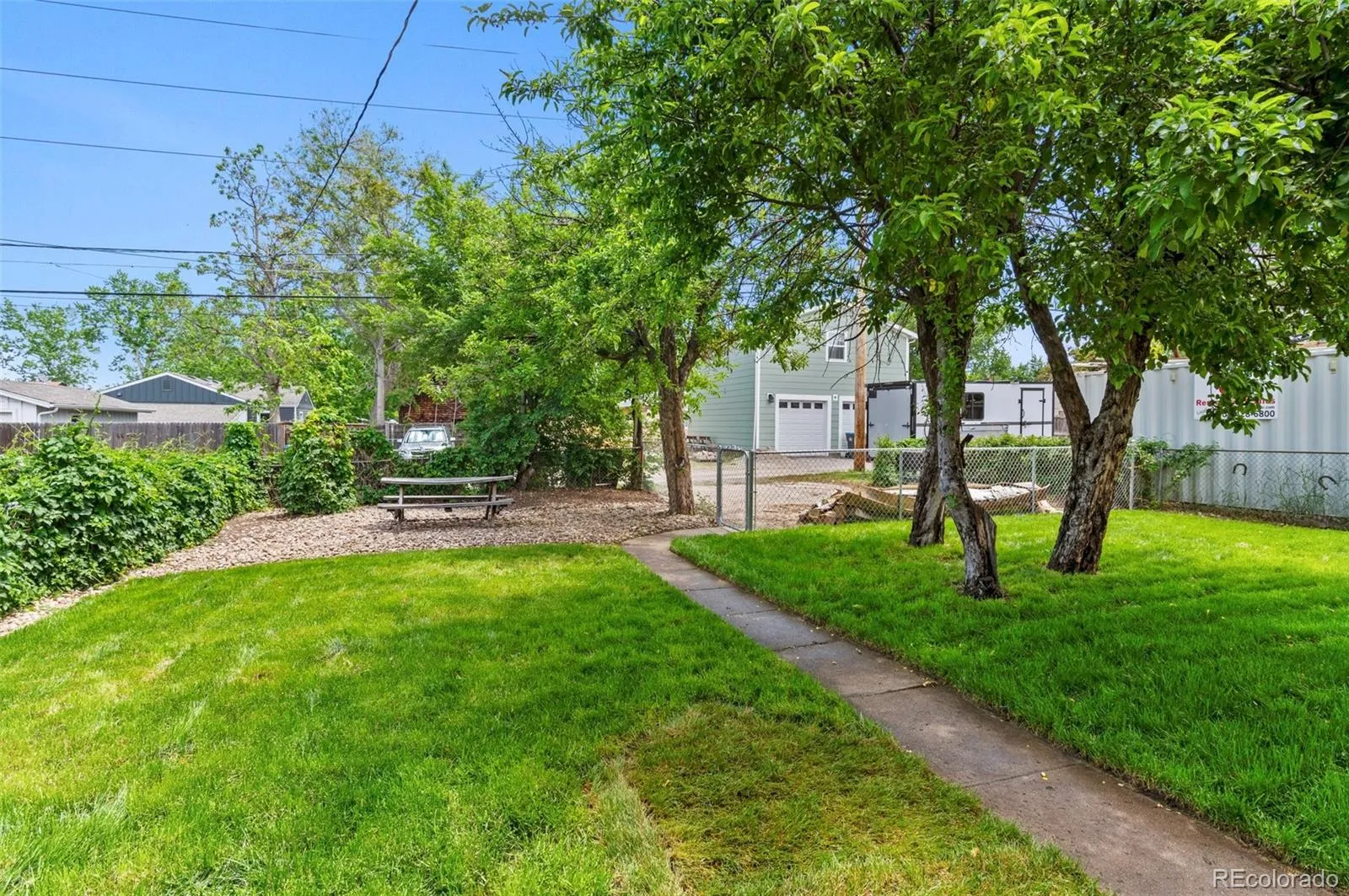 04102026152238 1600 16