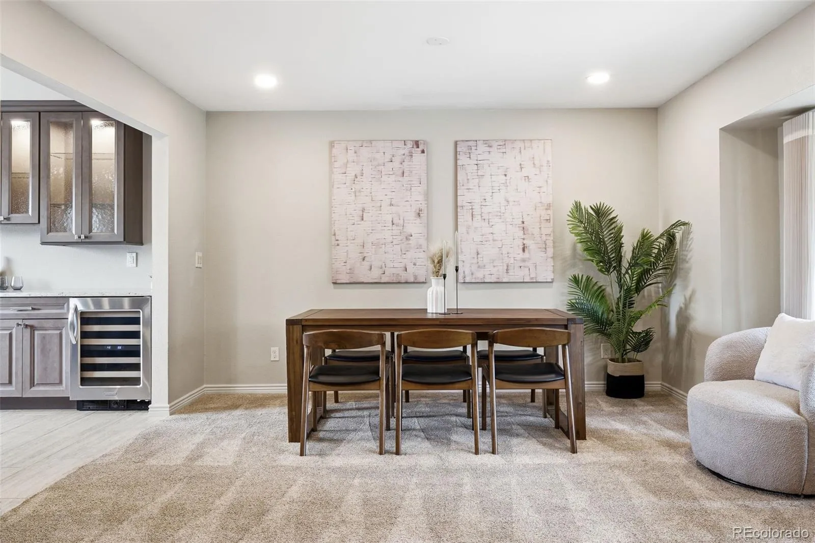 04172026221306 1600 16