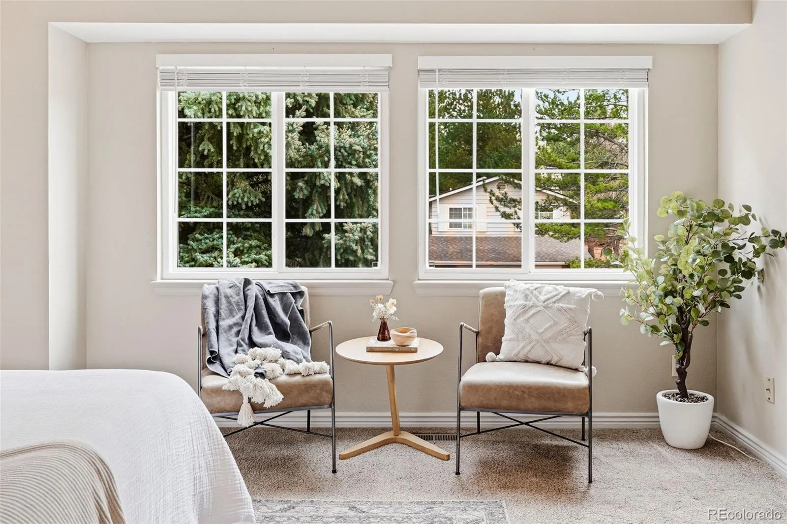 04172026221306 1600 24