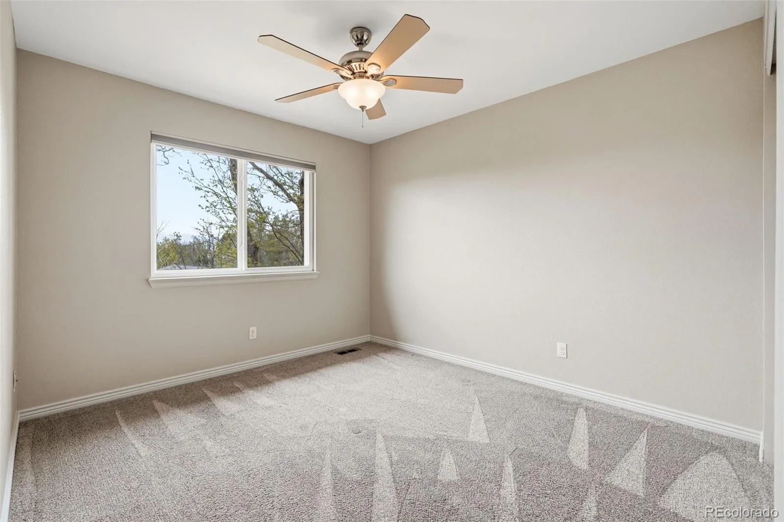 04172026221306 1600 32