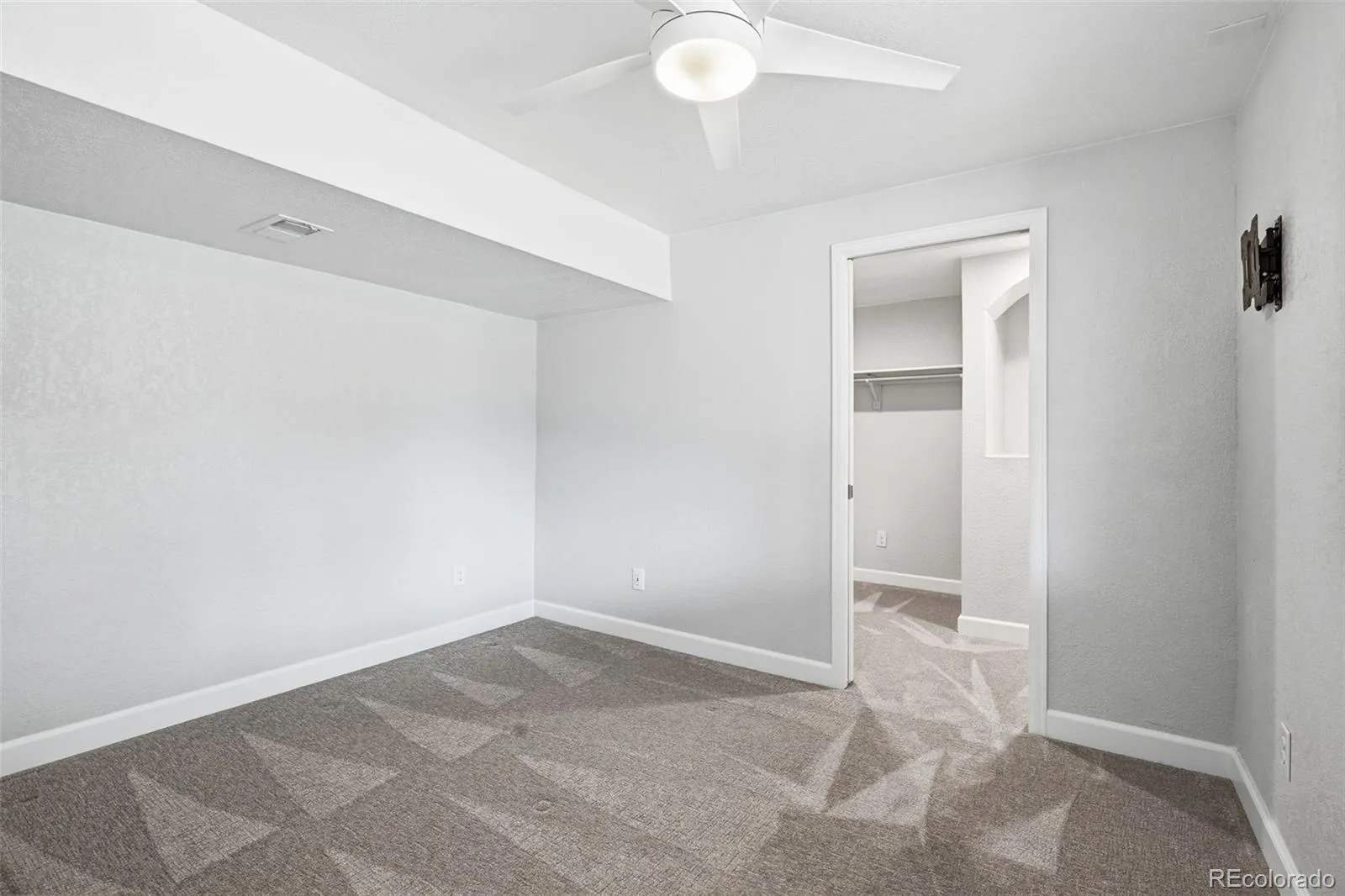 04172026221306 1600 39