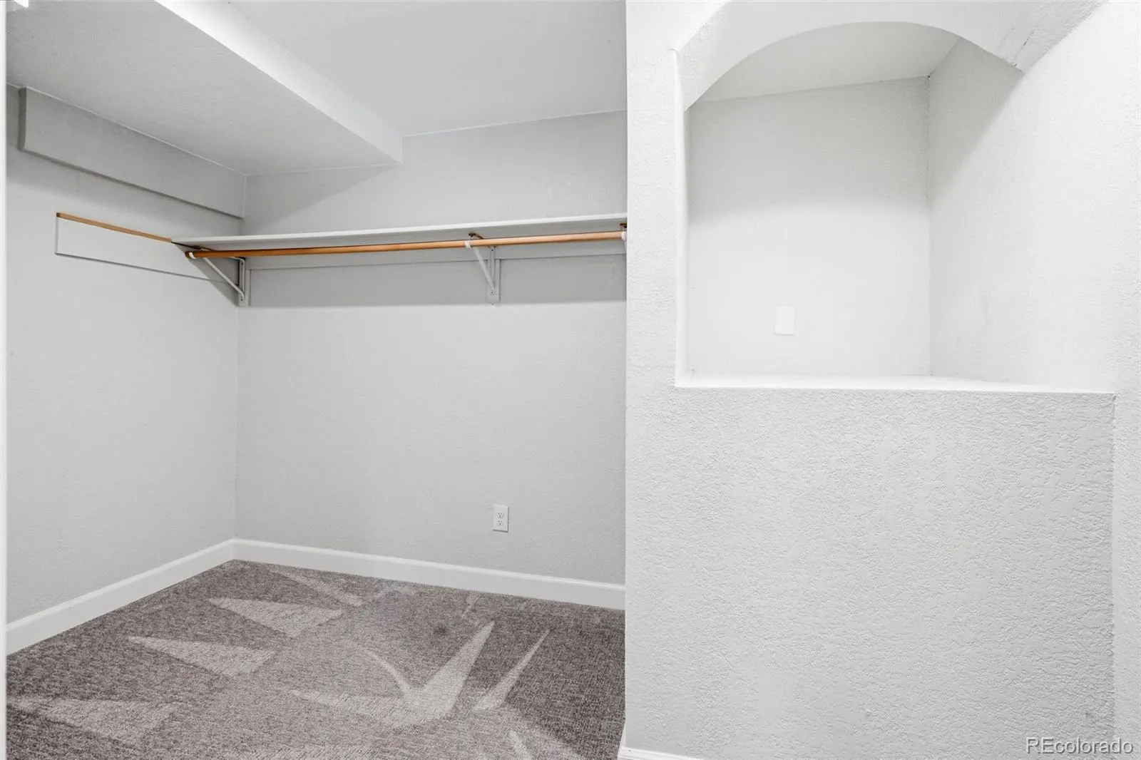 04172026221306 1600 40