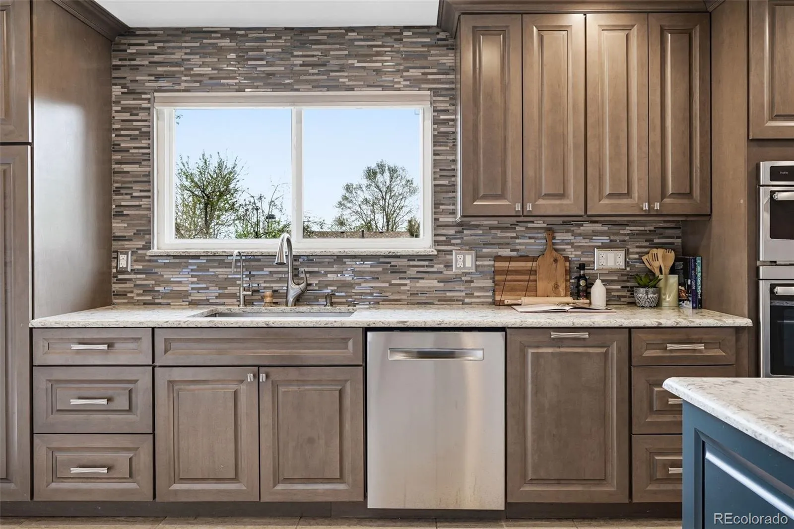 04172026221306 1600 6