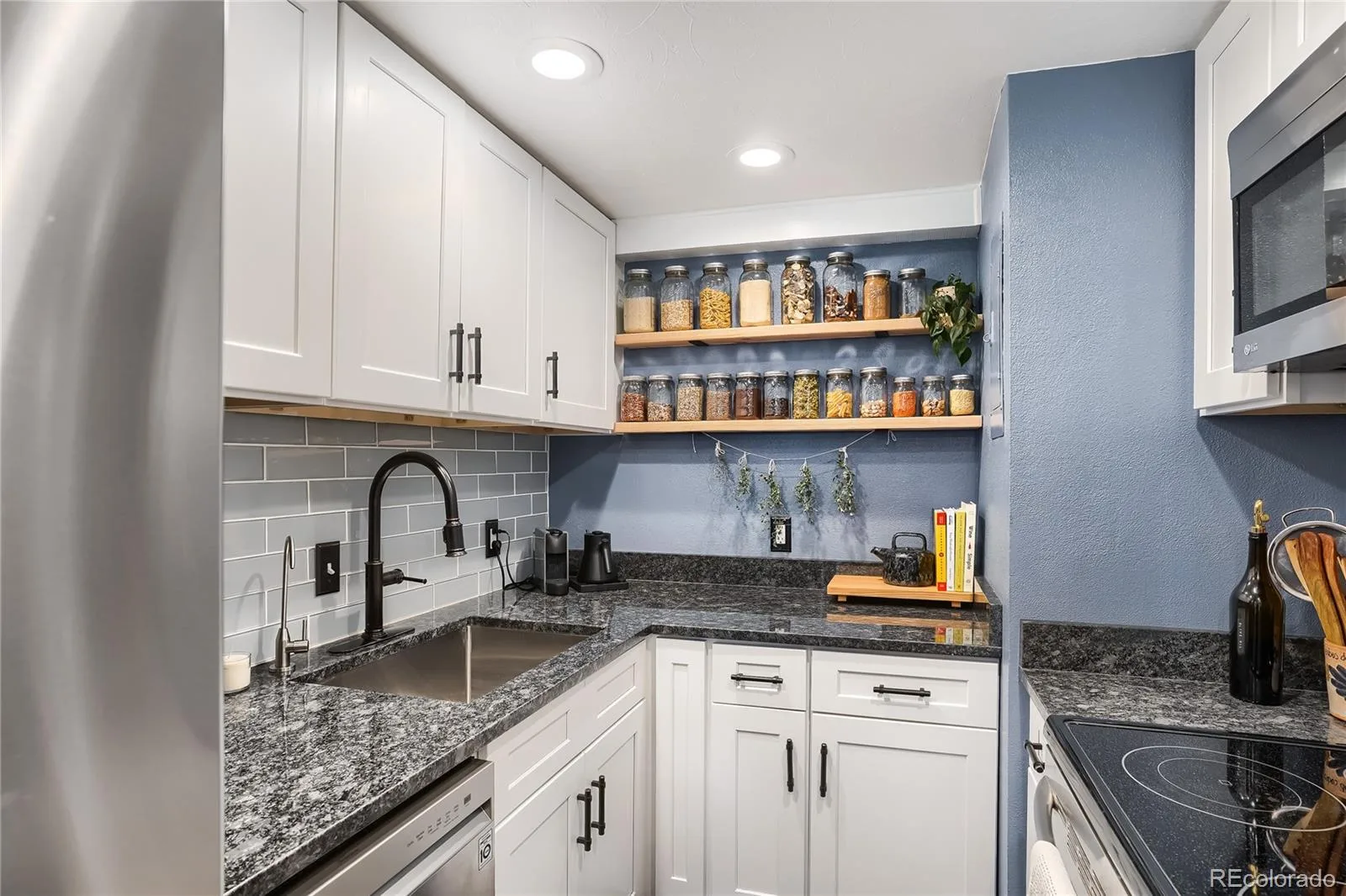 6735 E Arizona Avenue #C Denver CO 80224 MLS #REC3340867 06092026005952 1600 11
