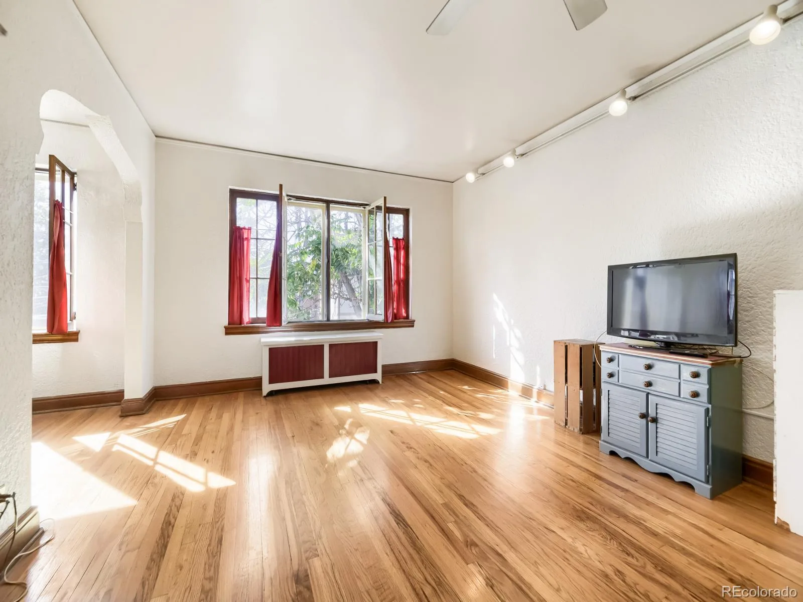 1050 N Washington Street #205 Denver CO 80203 | MLS #REC3343078 10162026071237 1600 2