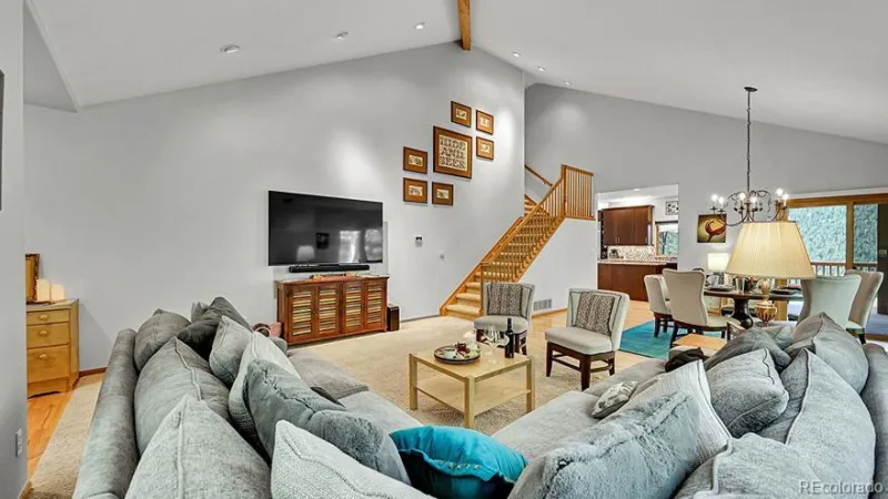 54 Spruce Court Evergreen CO 80439 | MLS #REC3344414 06092026001902 800 10