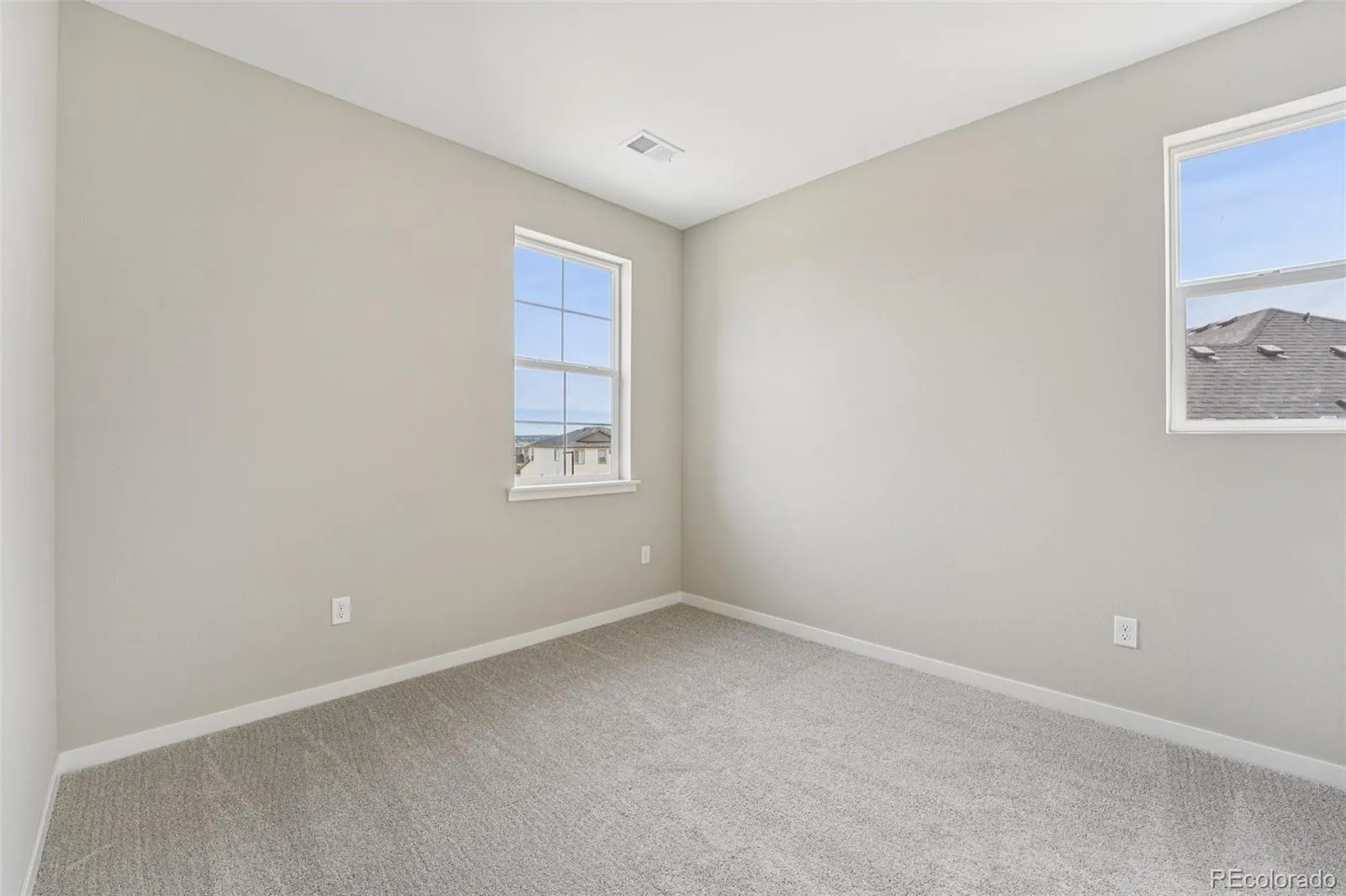13823 Daffodil Way Parker CO 80134 MLS #REC3344786 04042026000324 1600 26