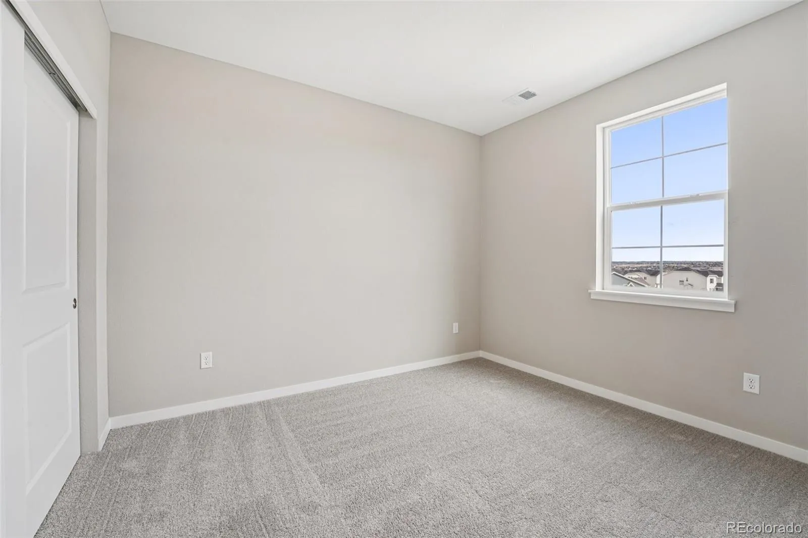 13823 Daffodil Way Parker CO 80134 MLS #REC3344786 04042026000324 1600 32