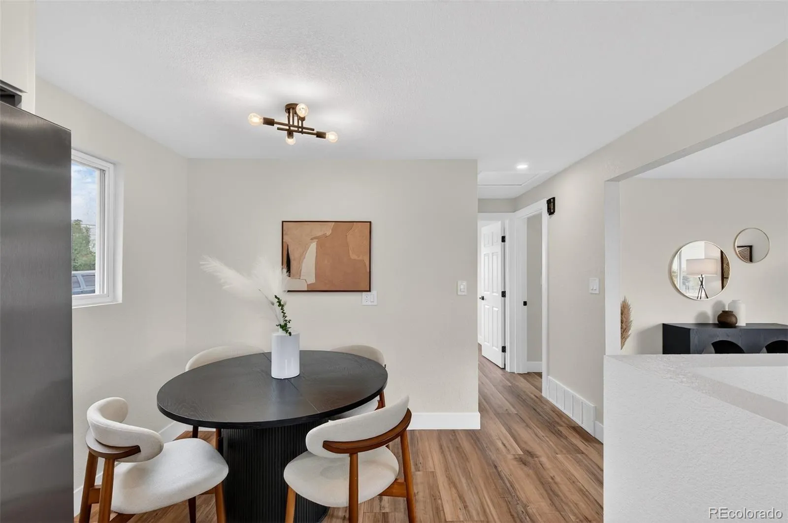 04162026144200 1600 10