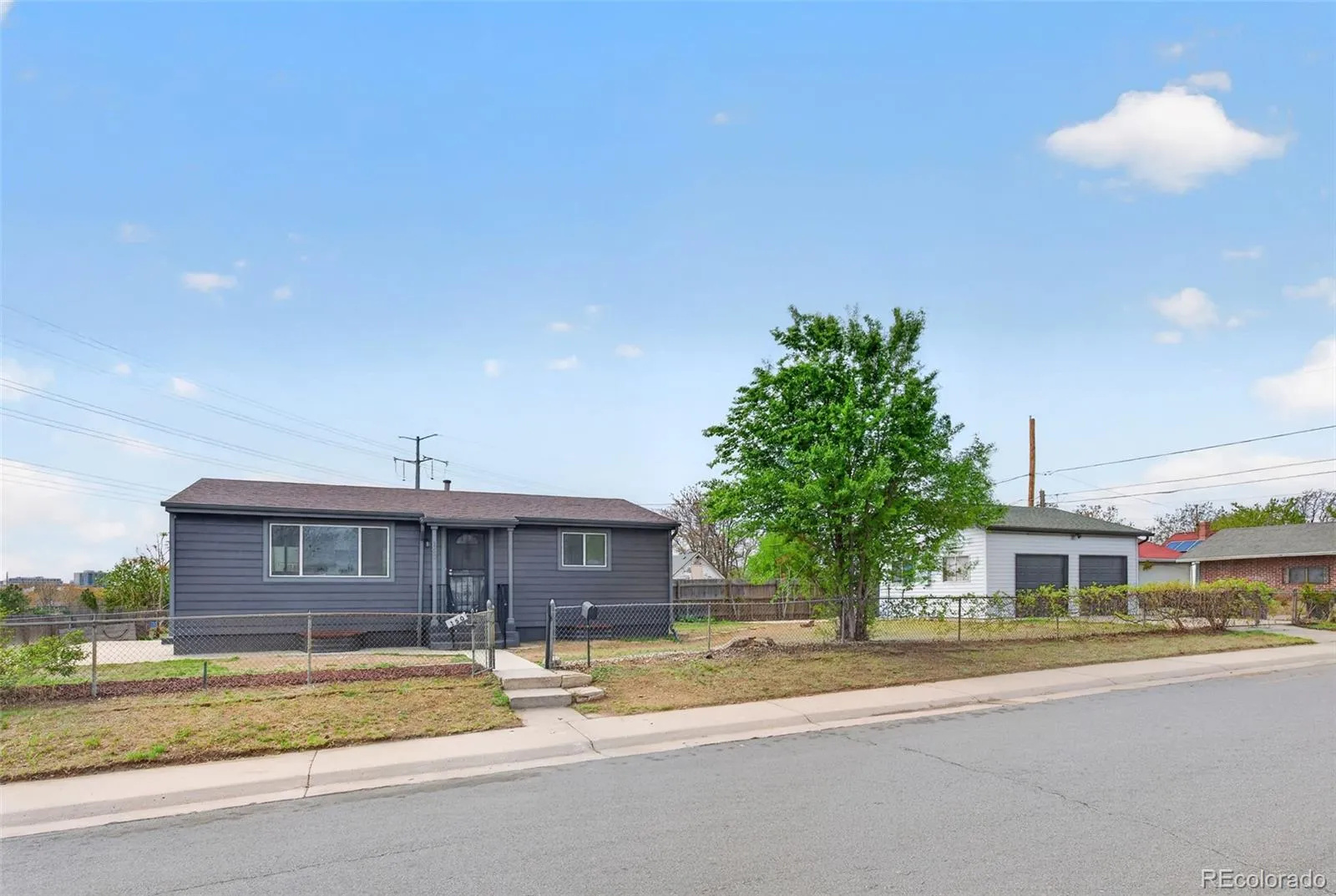 04162026144200 1600 2