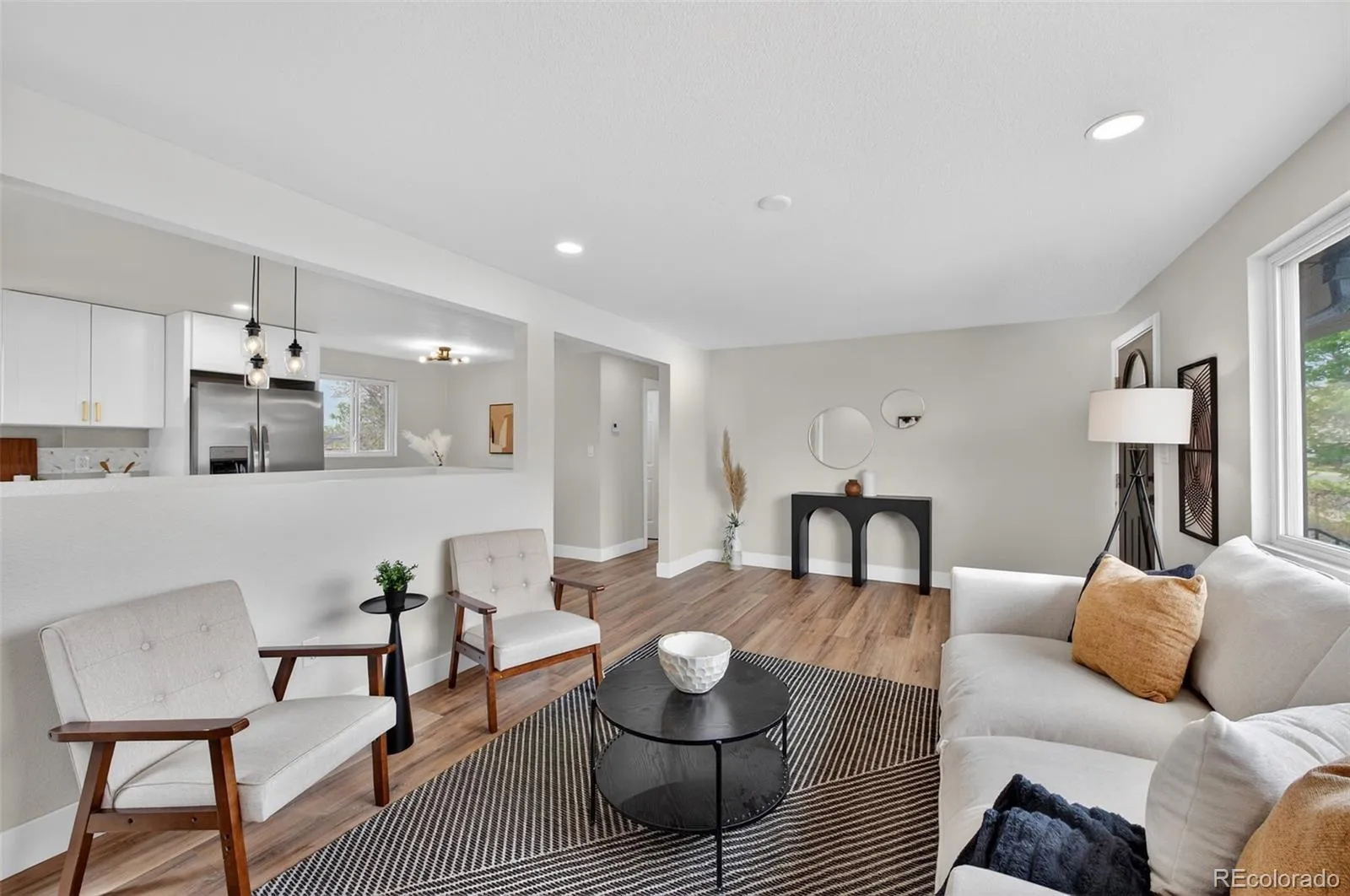 04162026144200 1600 4