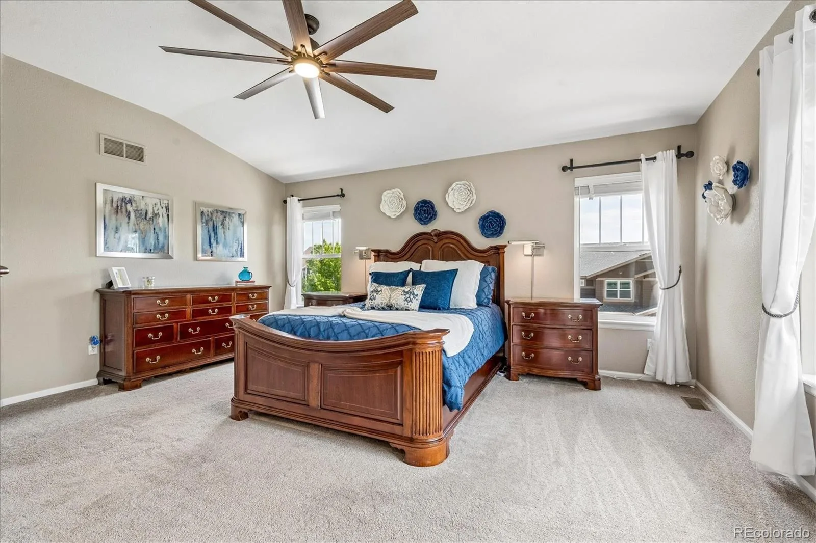 10835 Hickory Ridge Lane Highlands Ranch CO 80126 | MLS #REC3346091 08012026005855 1600 20