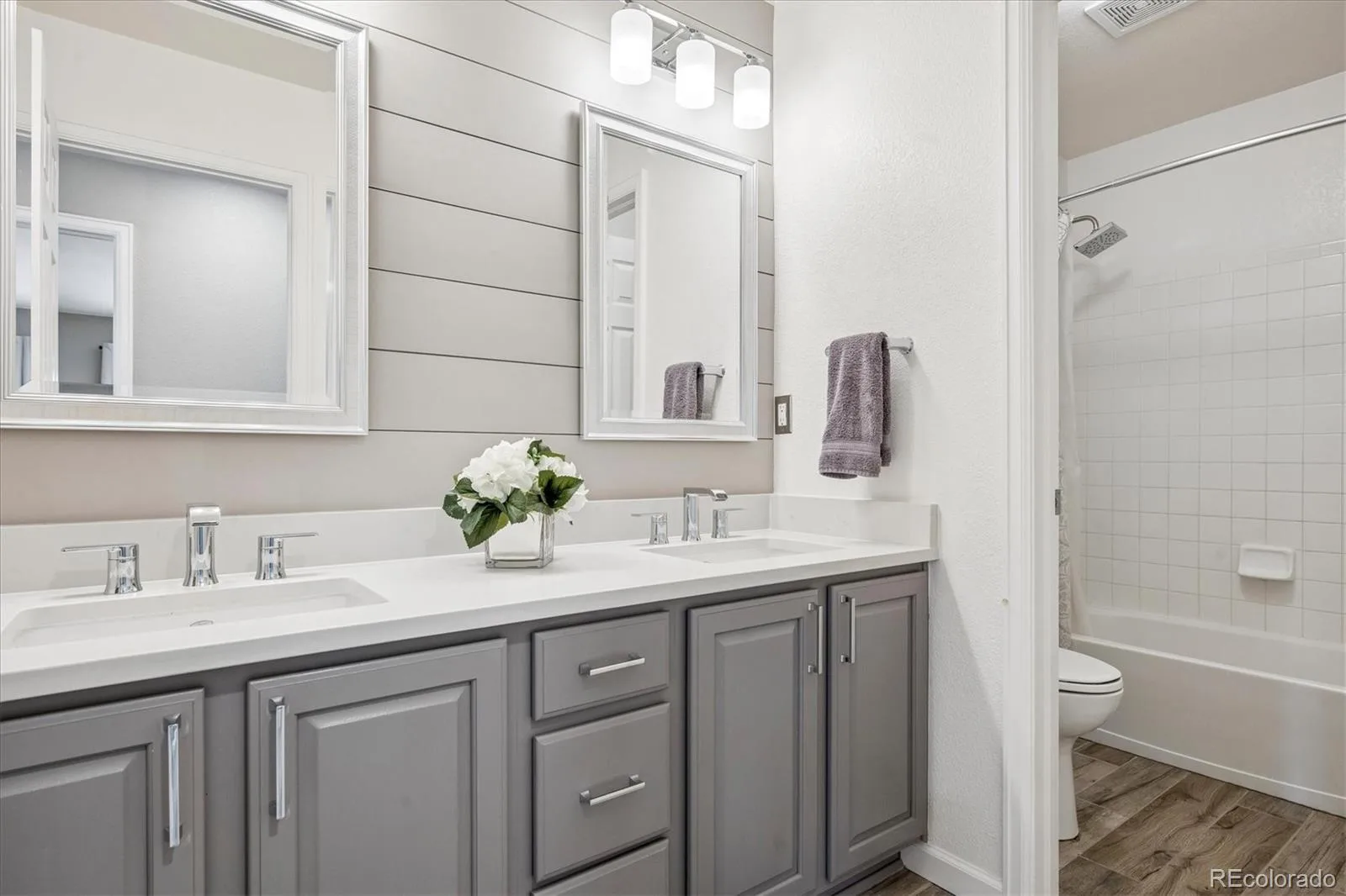 10835 Hickory Ridge Lane Highlands Ranch CO 80126 | MLS #REC3346091 08012026005855 1600 27