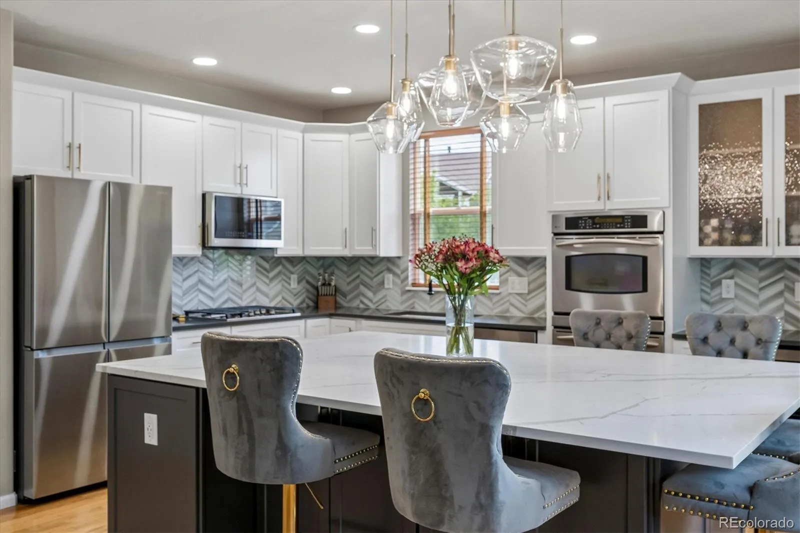 10835 Hickory Ridge Lane Highlands Ranch CO 80126 | MLS #REC3346091 08012026005855 1600 6