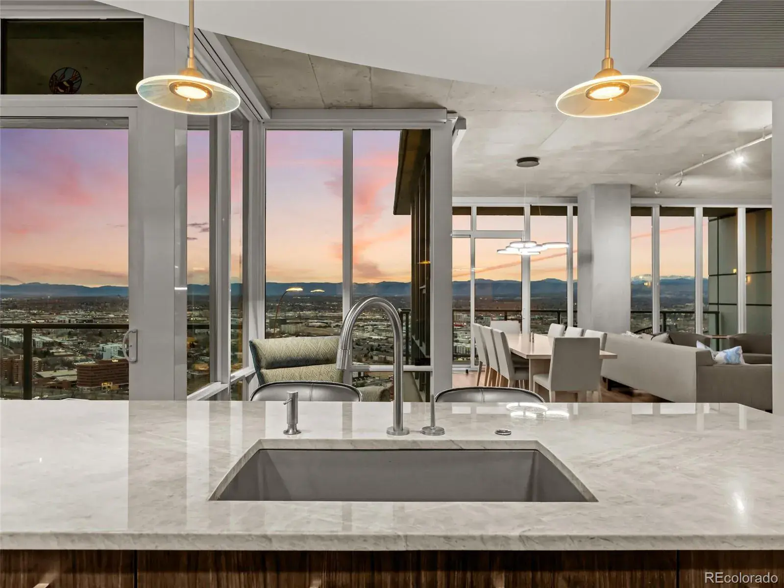 03032026003728 1600 8