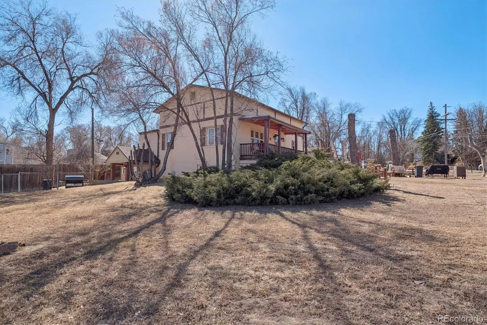 03032026212843 1600 22