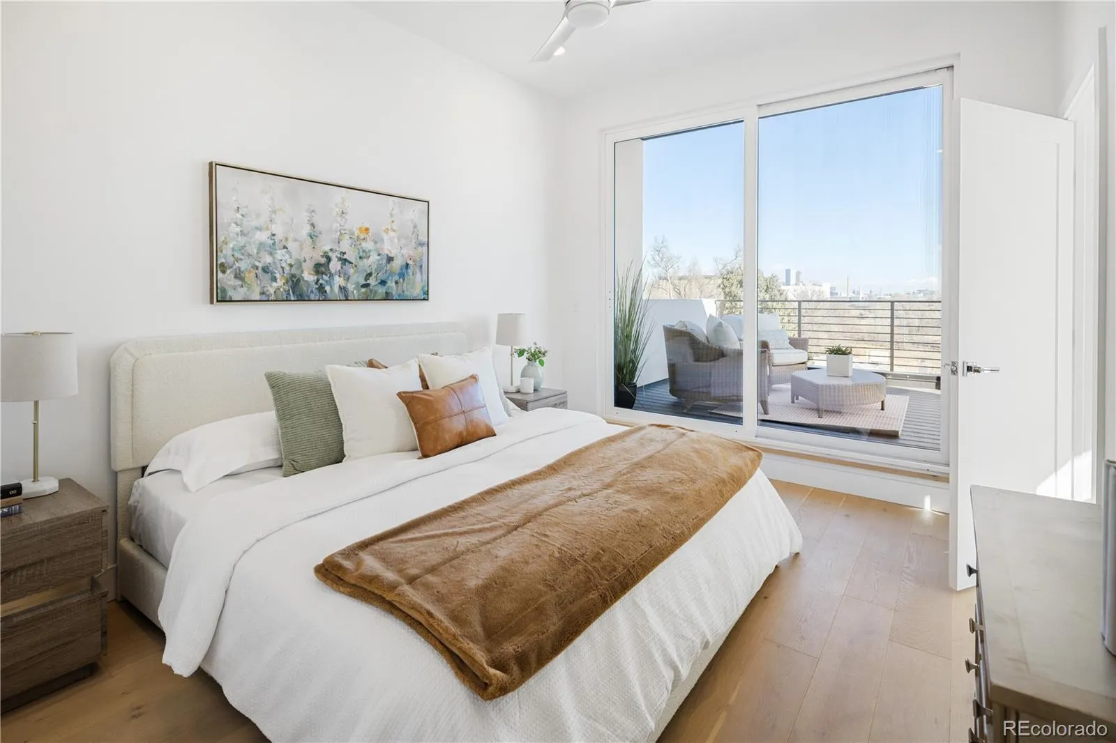 04112026215453 1600 27