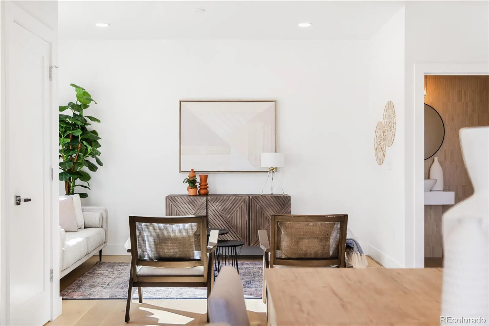 04112026215453 1600 36