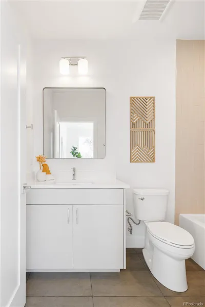 04112026215453 800 13