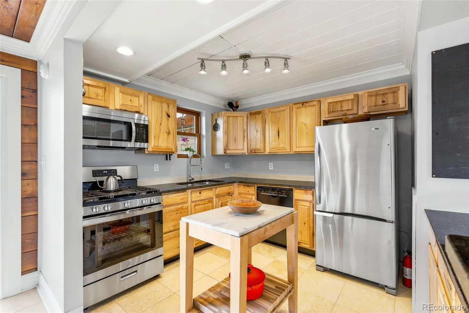 1215 Rosemary Street Denver CO 80220 MLS #REC3347594 06092026010018 1600 14