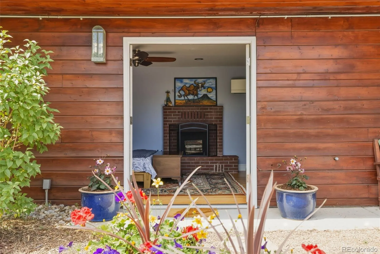 1215 Rosemary Street Denver CO 80220 MLS #REC3347594 06092026010018 1600 25