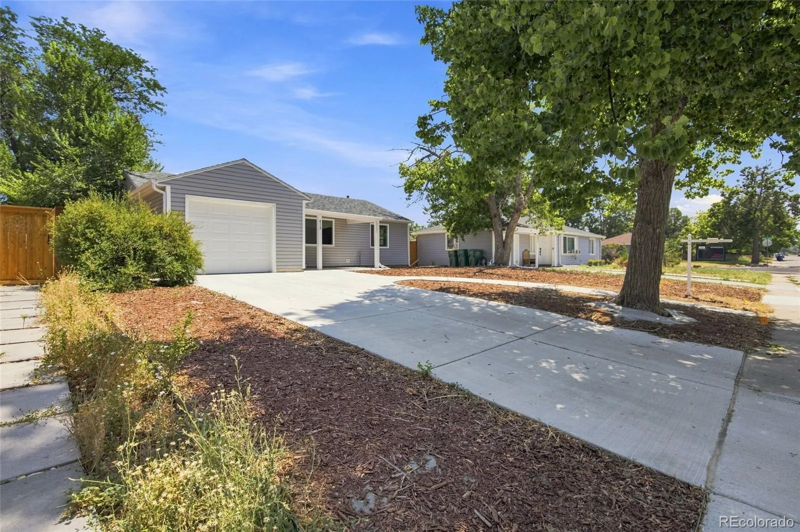 812 Geneva Street Aurora CO 80010 | MLS #REC3347698 08072026203030 1600 1
