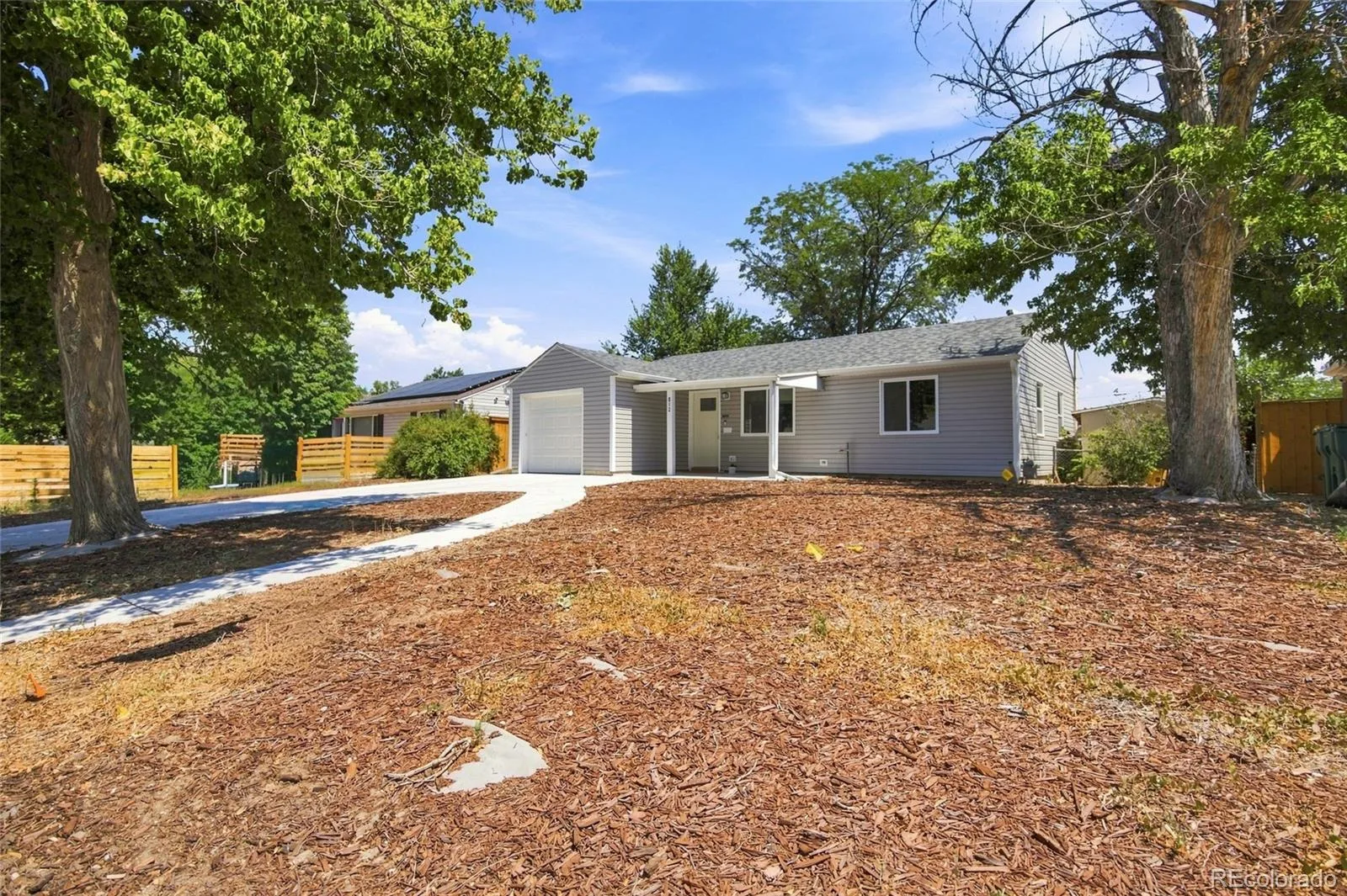 812 Geneva Street Aurora CO 80010 | MLS #REC3347698 08072026203030 1600 11