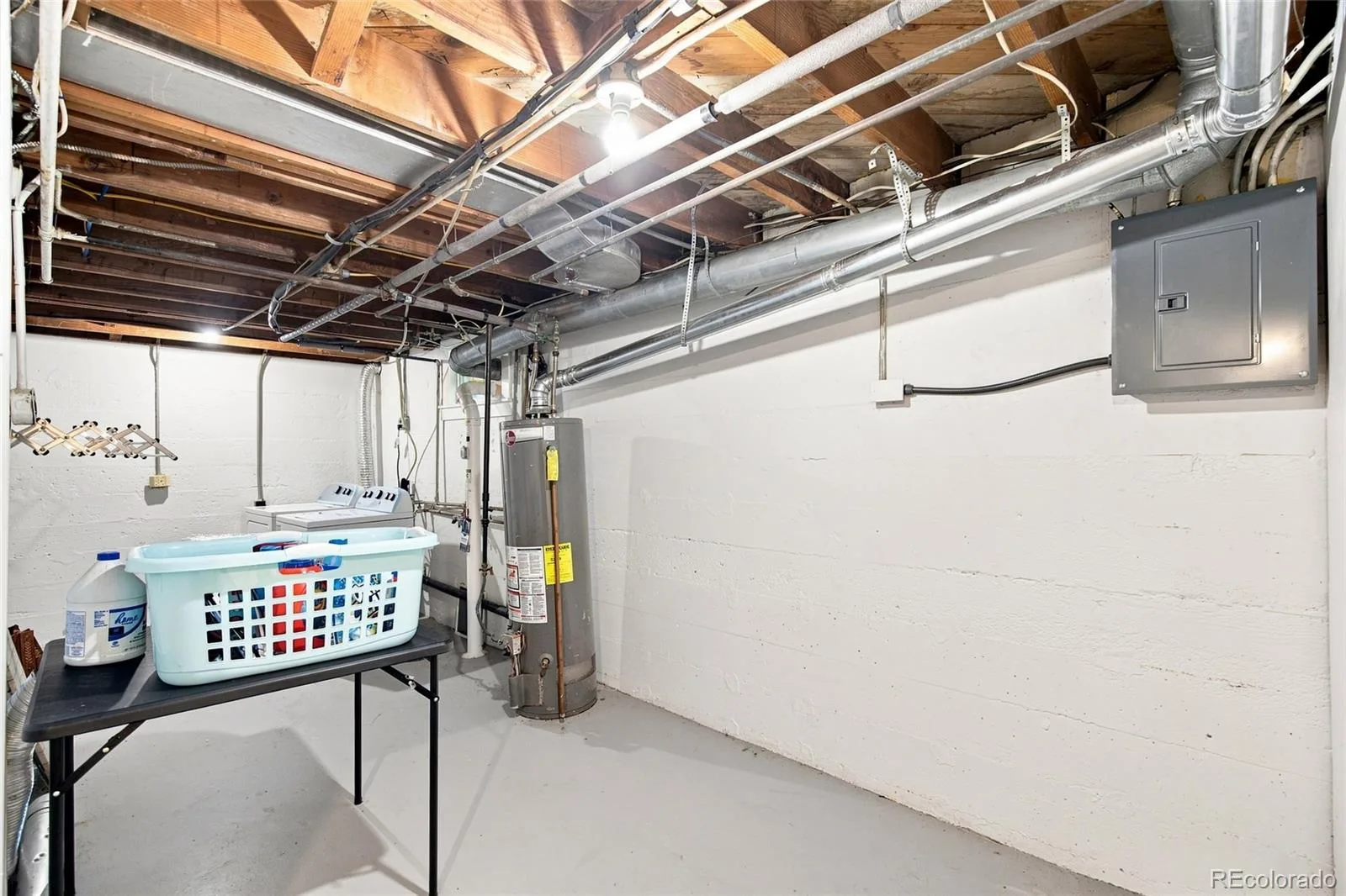 812 Geneva Street Aurora CO 80010 | MLS #REC3347698 08072026203030 1600 21
