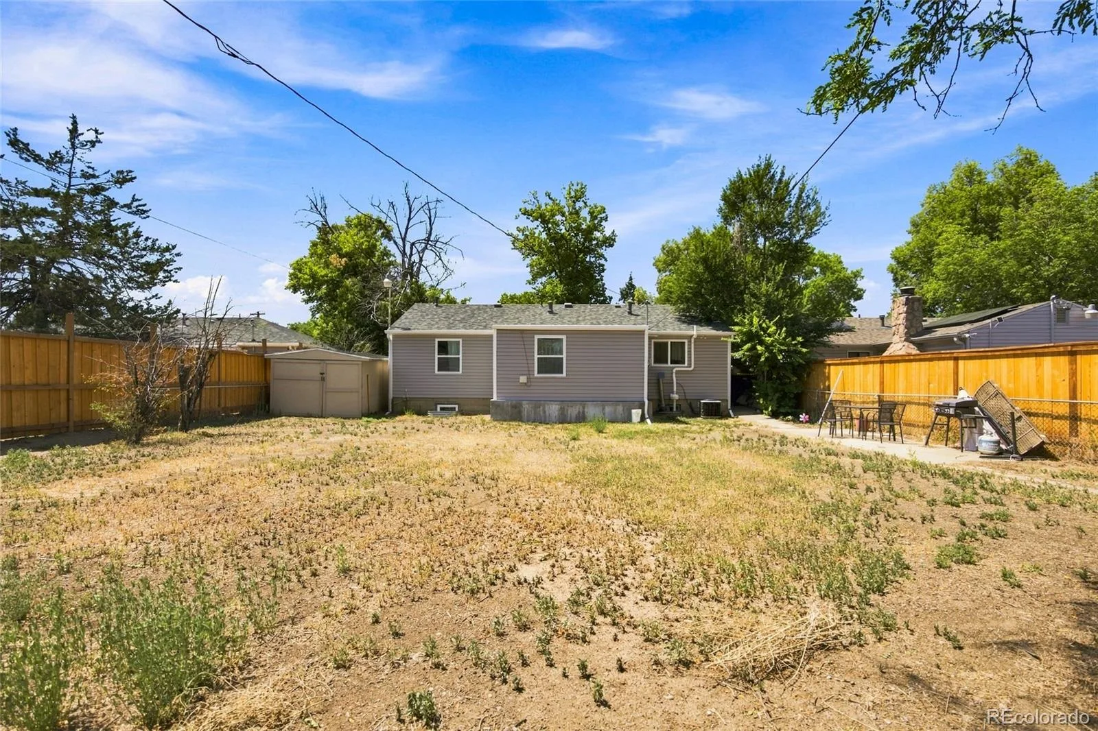 812 Geneva Street Aurora CO 80010 | MLS #REC3347698 08072026203030 1600 32