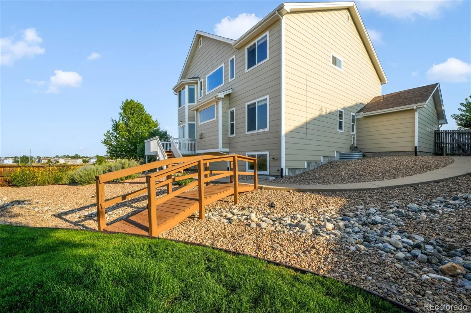 460 High Plains Street Castle Rock CO 80104 | MLS #REC3348405 08082026003059 1600 46